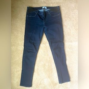 Paige Skyline Skinny Sz 31” Dark wash Jeans Elastic Stretch Panels